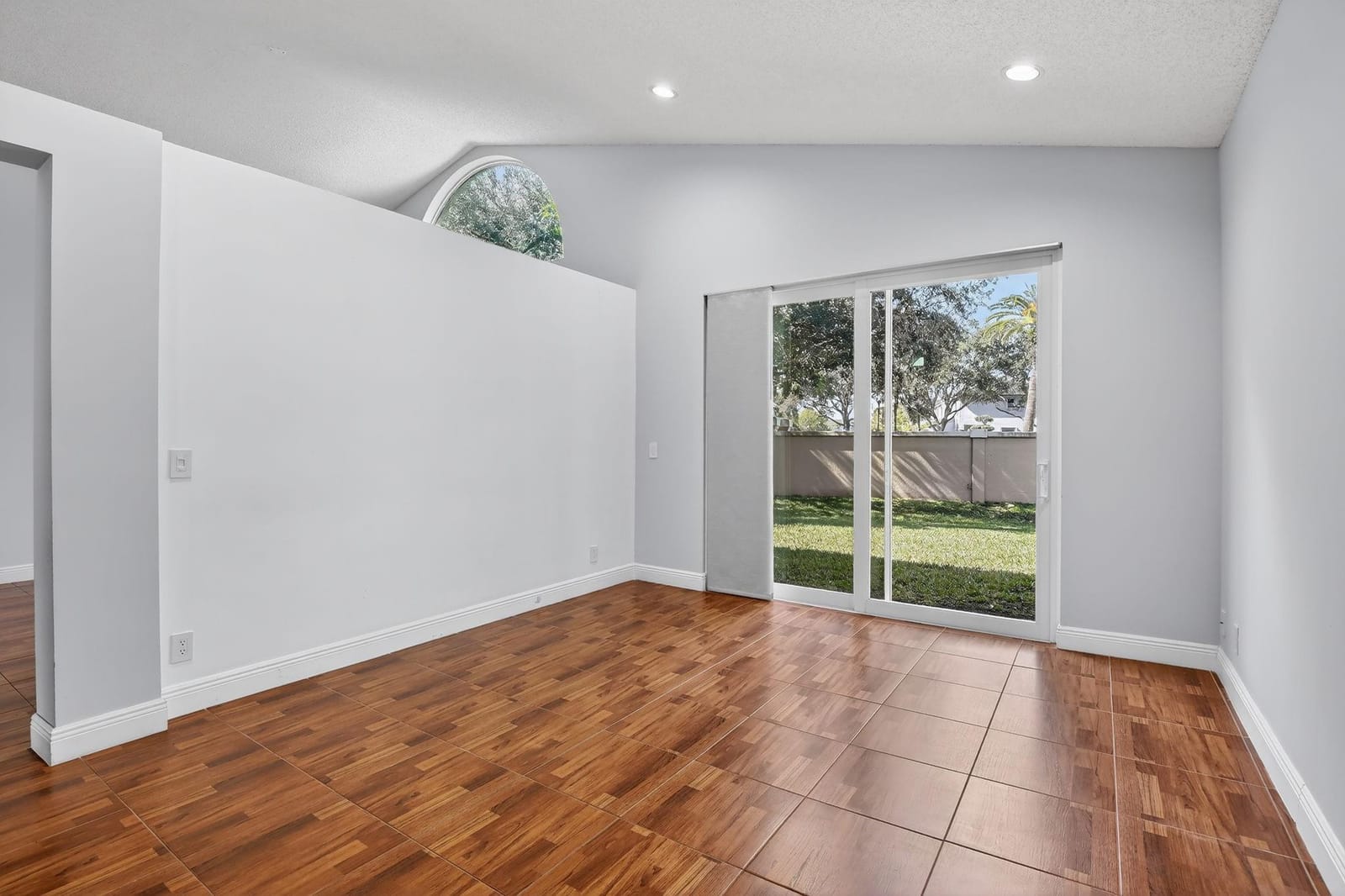 16695 SW 1st Street, Pembroke Pines, FL 33027 photo 14