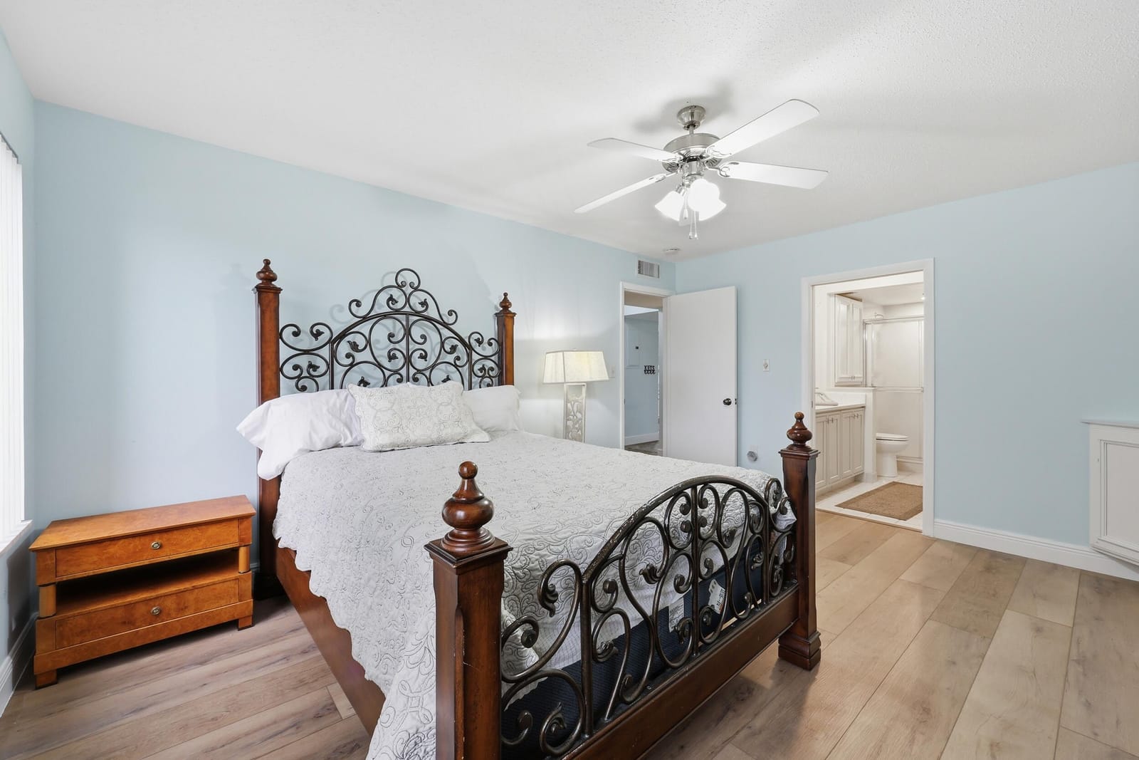 5111 SE Miles Grant Road 102, Stuart, FL 34997 photo 18
