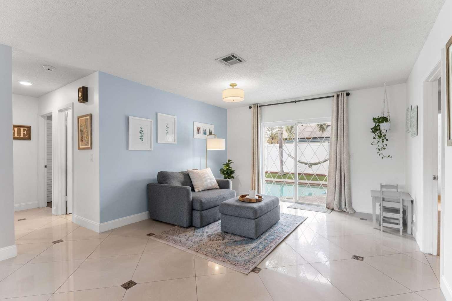 8101 Rose Marie Circle, Boynton Beach, FL 33472 photo 13