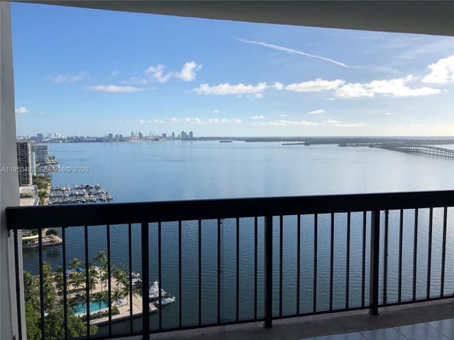 2333 Brickell Avenue 2609, sold in Brickell Bay Club Condo, Miami, FL