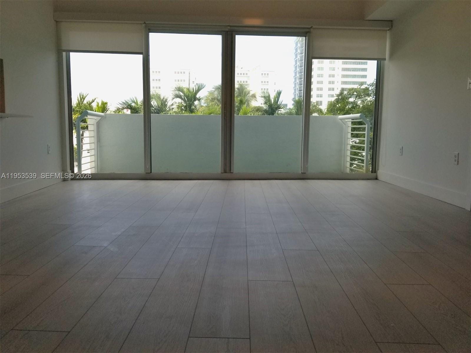 6580 Indian Creek Drive 201 — photo 2