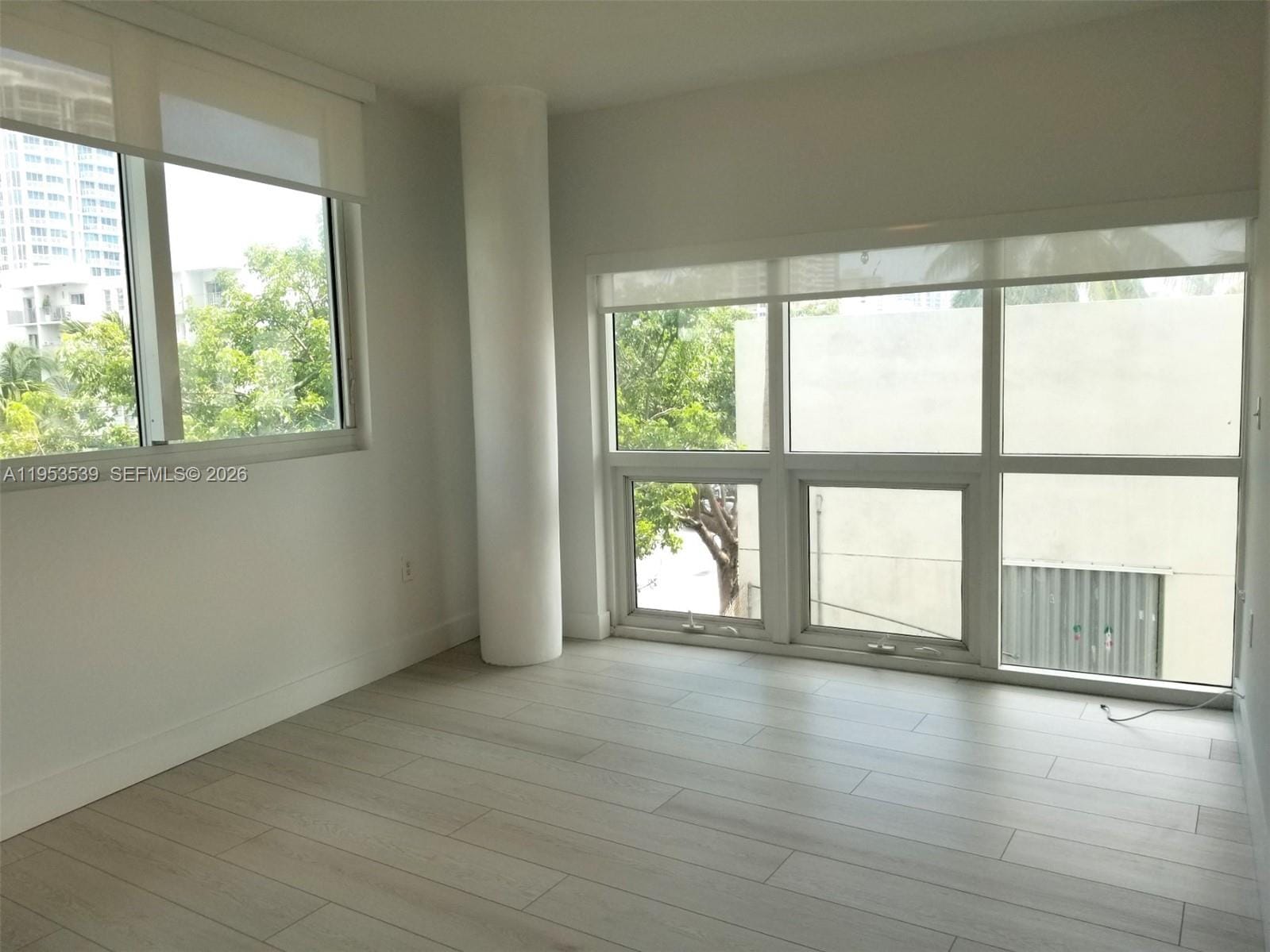 6580 Indian Creek Drive 201 — photo 10