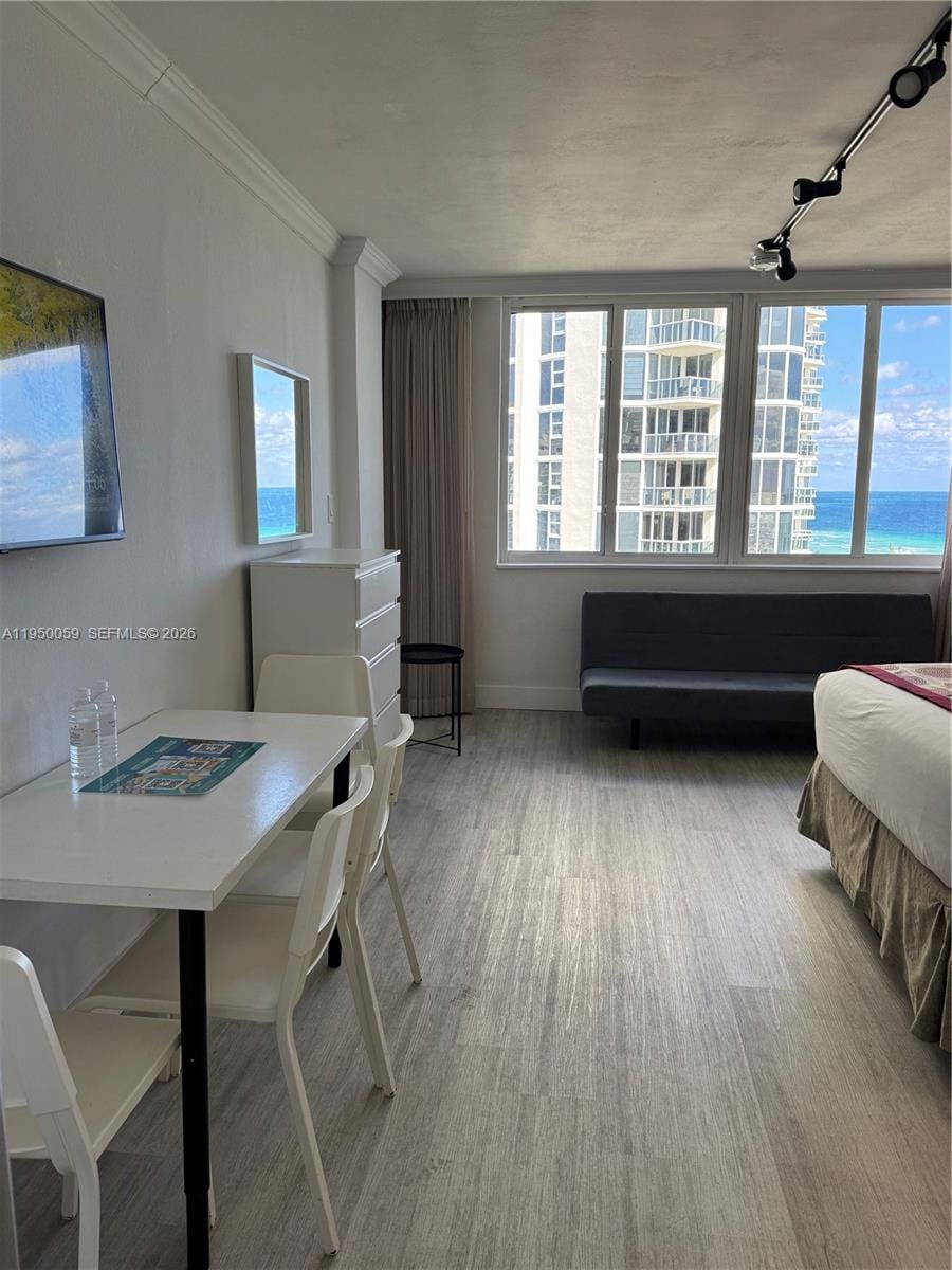 19201 Collins Avenue 1018 — photo 2
