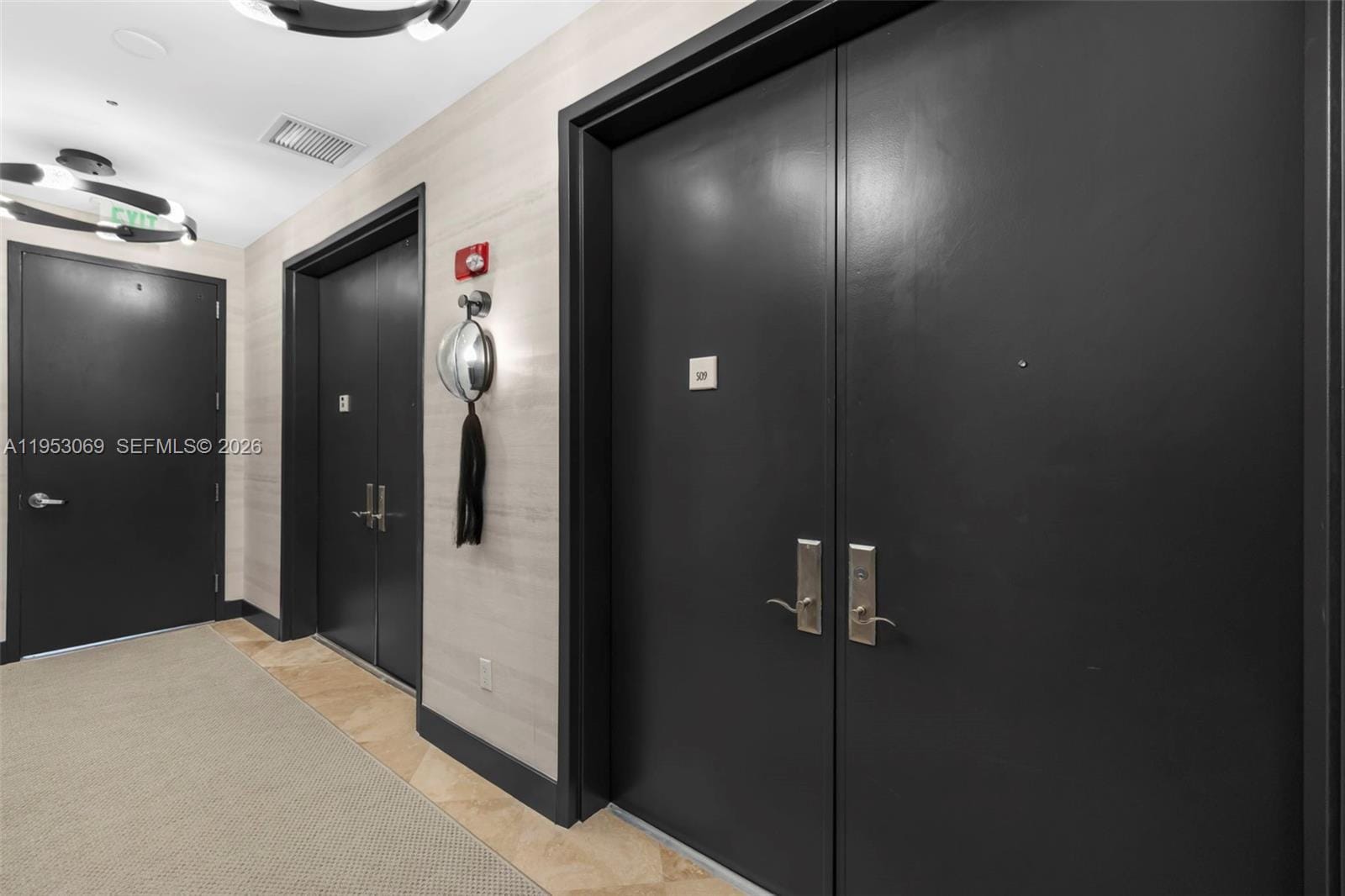 100 S Pointe Drive 510 — photo 4
