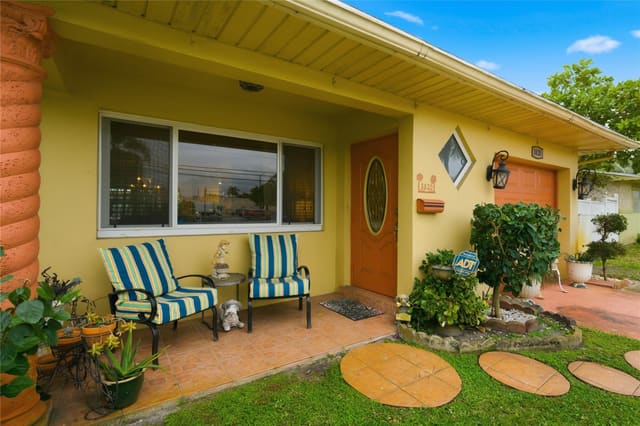 3820 NW 29th Street, sold in Lauderdale Lakes East Gat, Lauderdale Lakes, FL