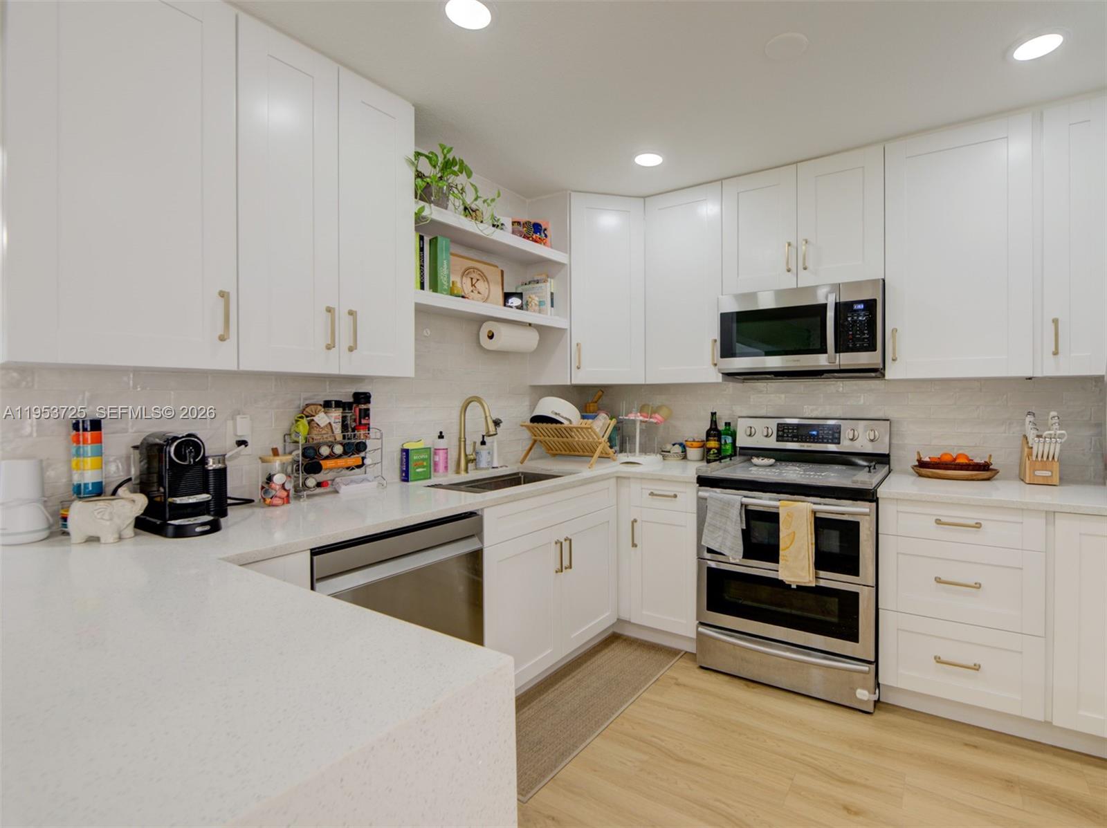 1765 NE 145th Street, Miami, FL 33181 photo 17