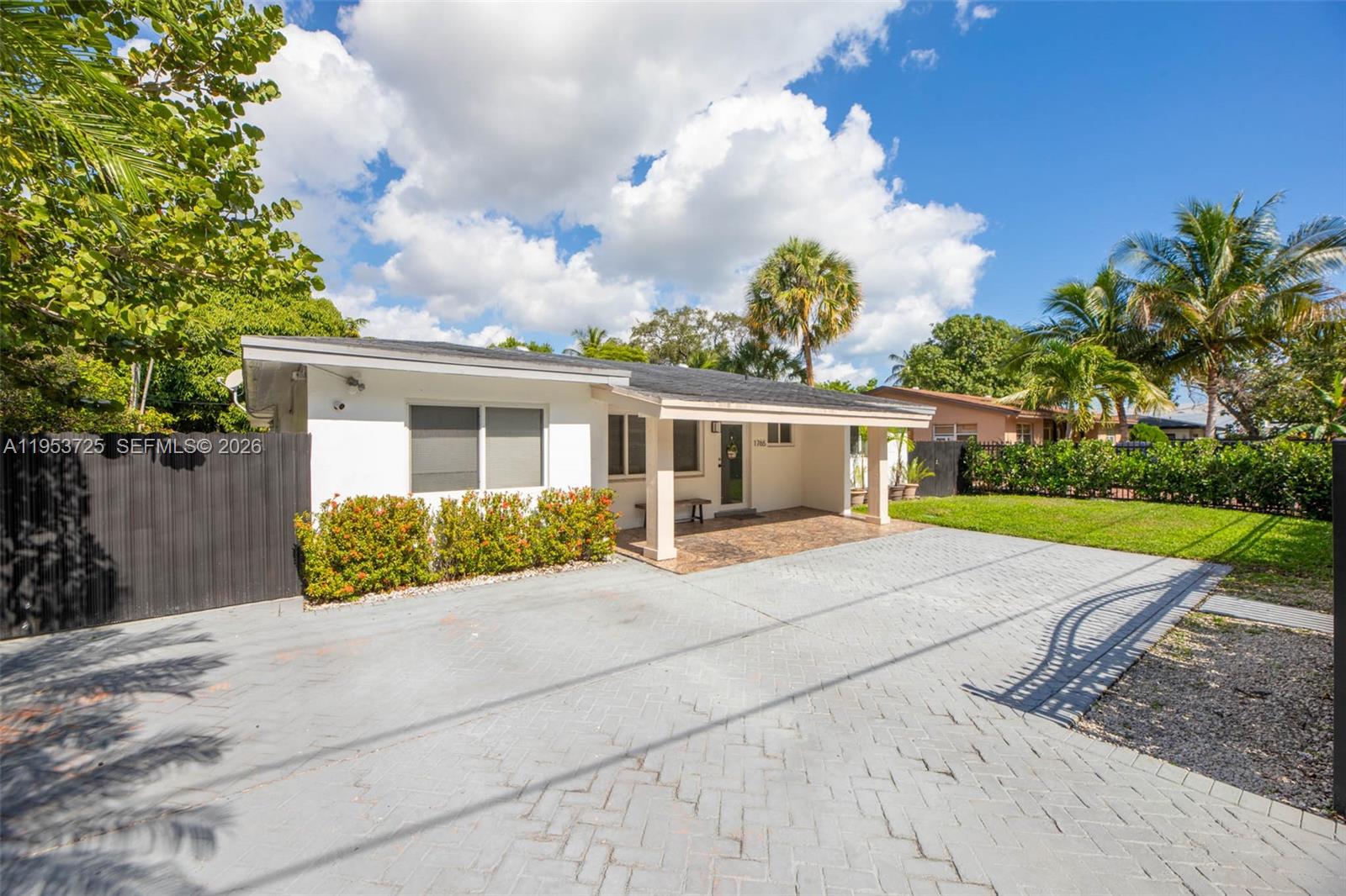 1765 NE 145th Street, Miami, FL 33181 photo 5