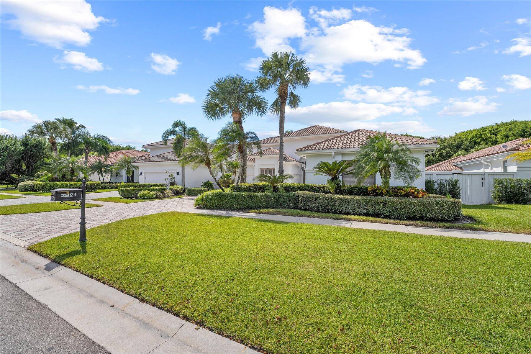 2821 Bent Cypress Road, Wellington, FL 33414, Wellington