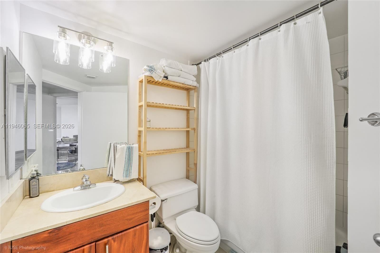 701 Brickell Key Boulevard 404, Miami, FL 33131 photo 8