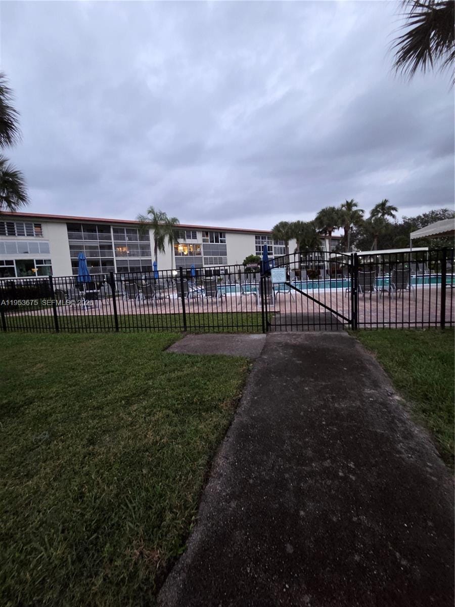 2805 Victoria Way H2, Coconut Creek, FL 33066 photo 25