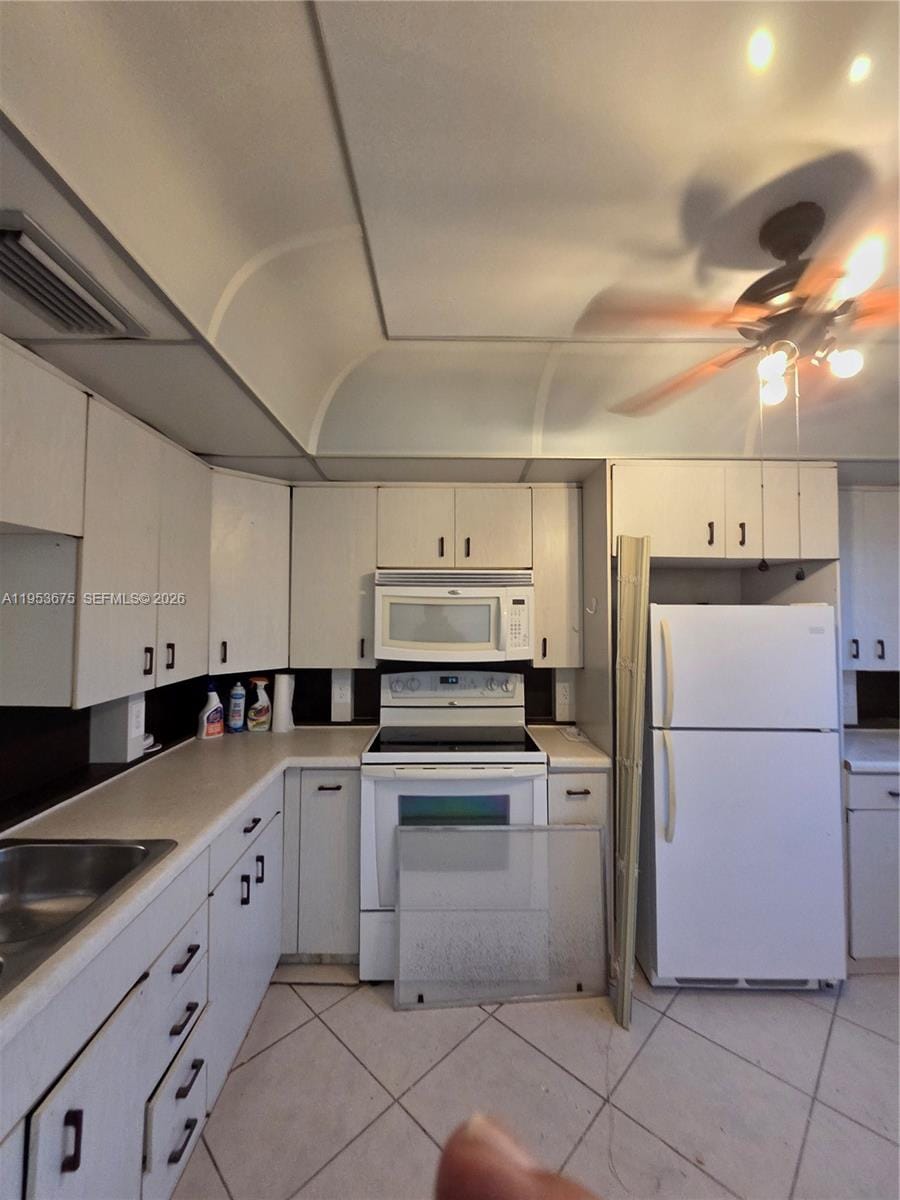 2805 Victoria Way H2 — photo 9