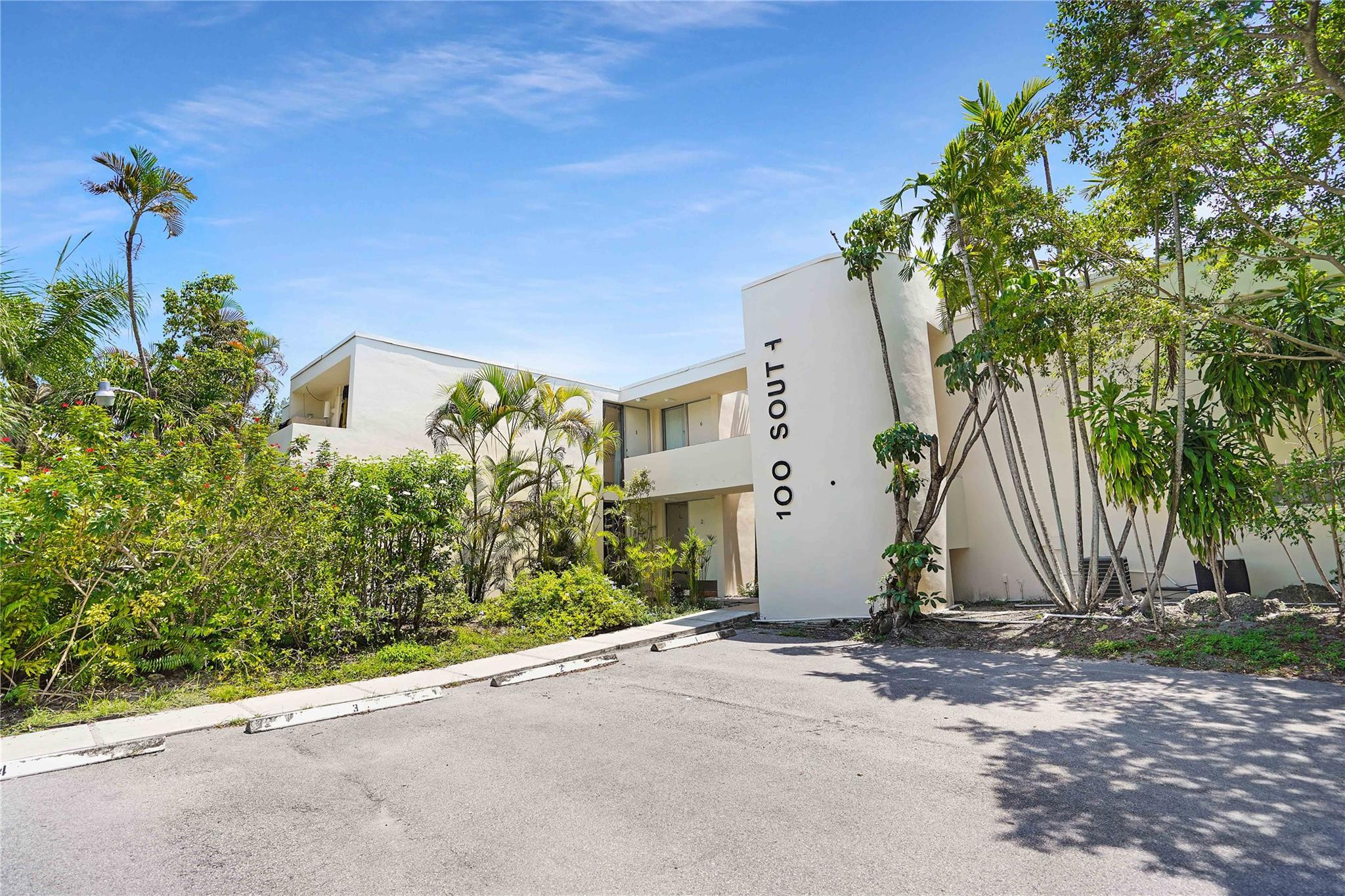 100 SE 21st Street 1-8, Fort Lauderdale, FL 33316, Fort Lauderdale