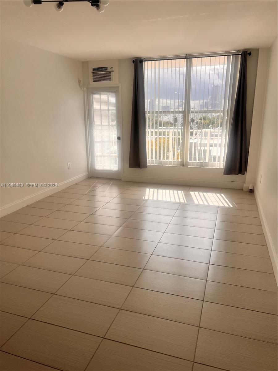 1300 Lincoln Road B902, Miami Beach, FL 33139, Miami Beach