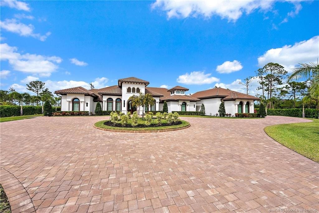 7848 Saddlebrook Drive