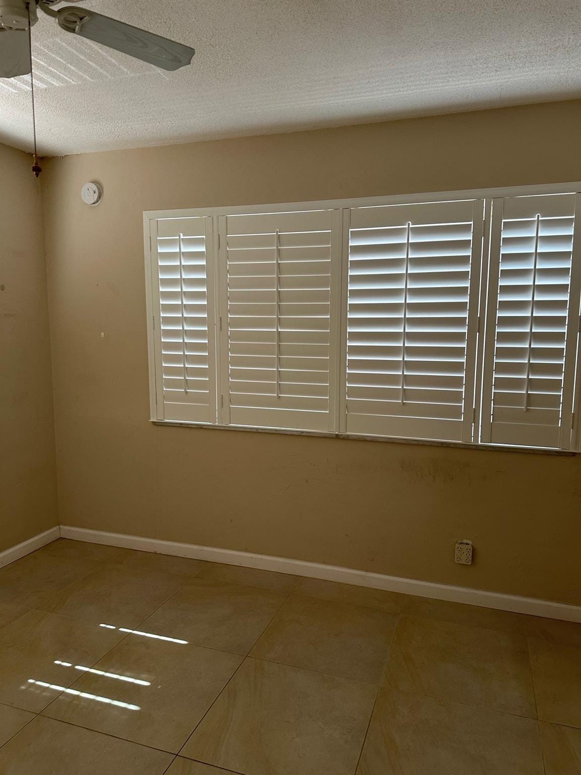 350 S Cypress Road 522 — photo 12