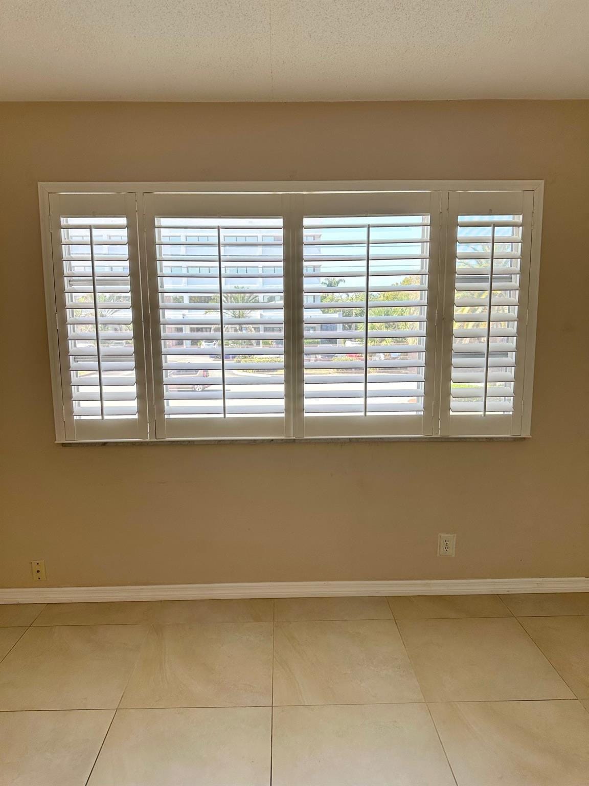 350 S Cypress Road 522 — photo 4