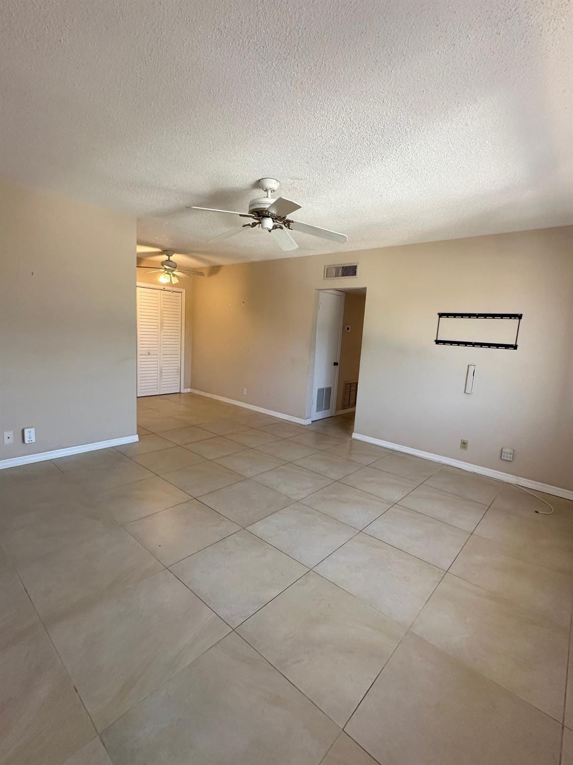 350 S Cypress Road 522 — photo 5