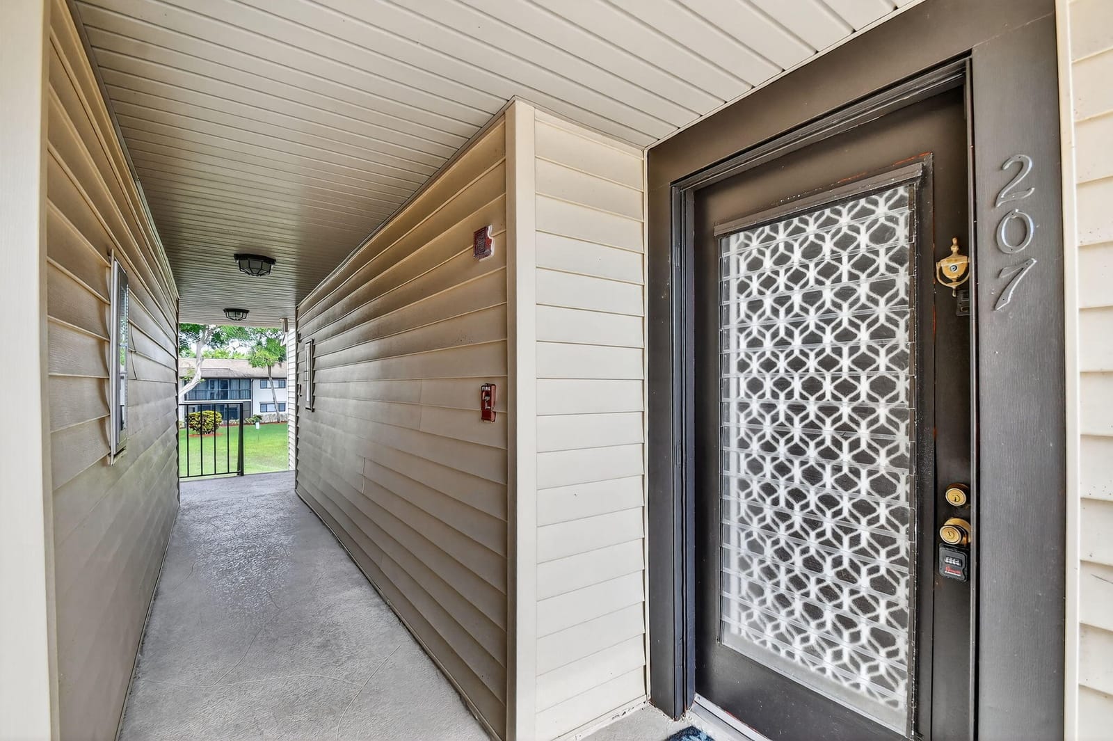 15488 Lakes Of Delray Boulevard 207, Delray Beach, FL 33484 photo 6