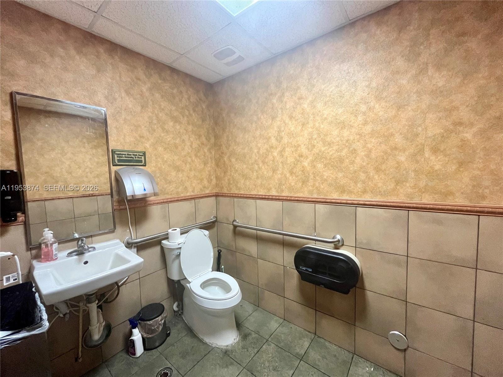 10251 Pines Boulevard — photo 7