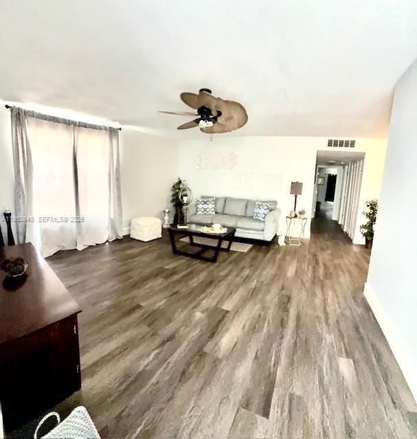 2850 NE 14th St Causeway 110B — photo 3