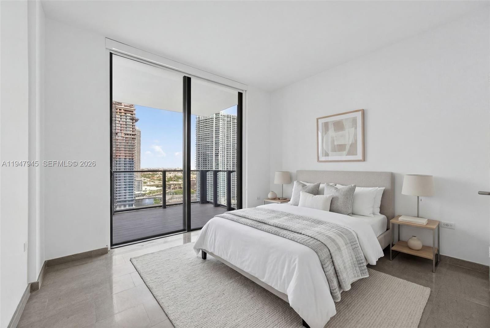 68 SE 6th Street 2110, Miami, FL 33131 photo 14