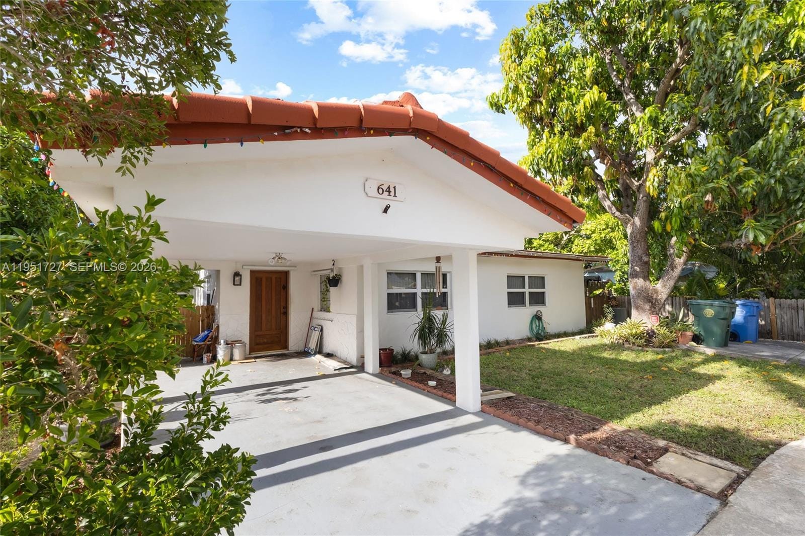 641 NE 56th Court, Oakland Park, FL 33334