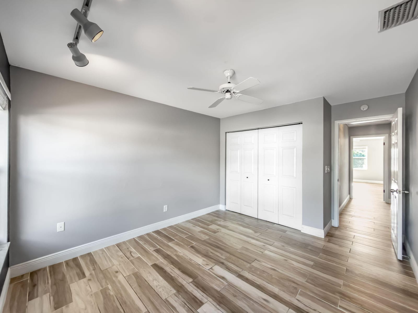 226 SE 1st Circle, Boynton Beach, FL 33435 photo 23