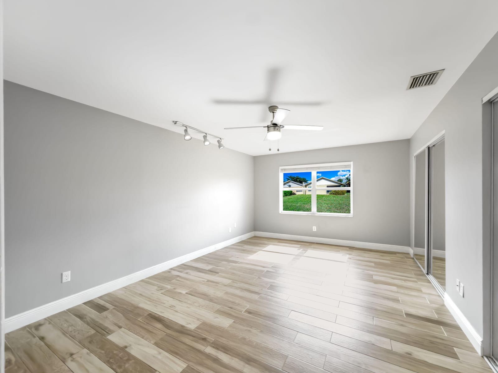 226 SE 1st Circle, Boynton Beach, FL 33435 photo 25