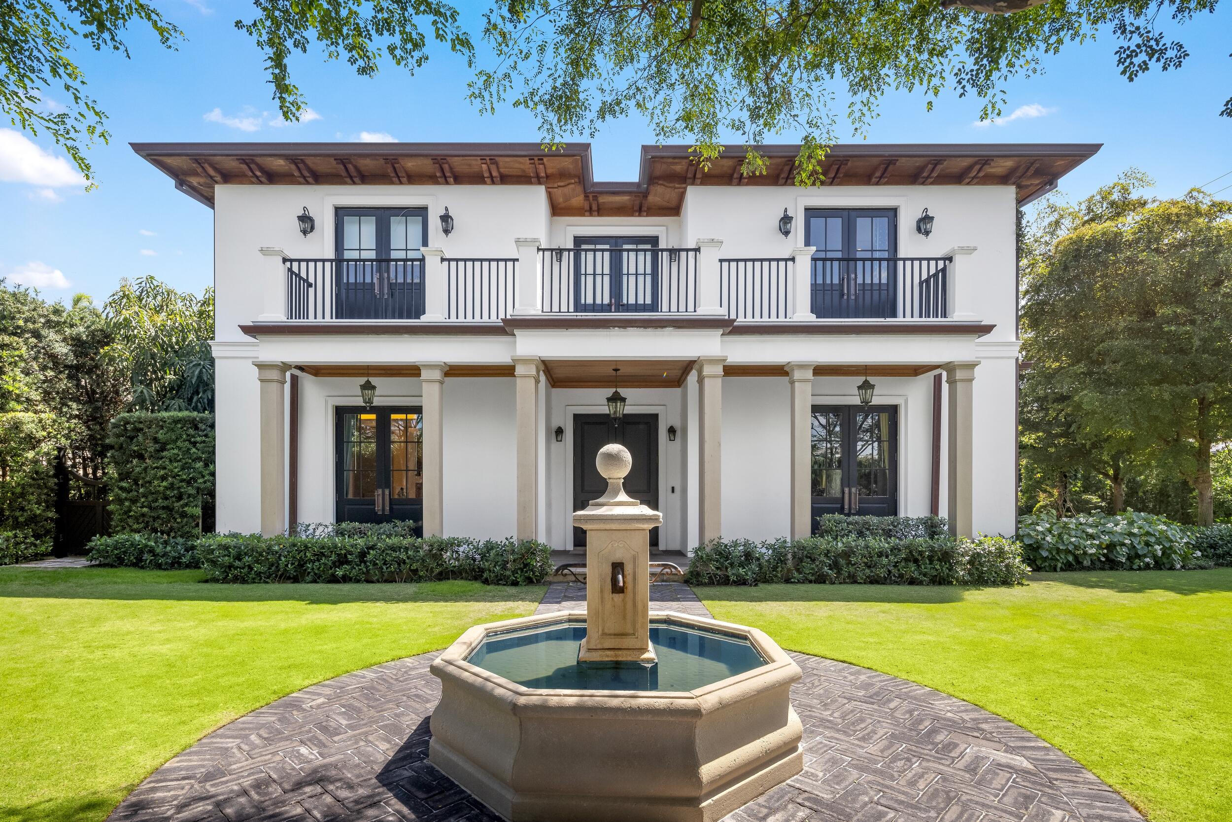 1053 N Lake Way, Palm Beach, FL 33480, Palm Beach