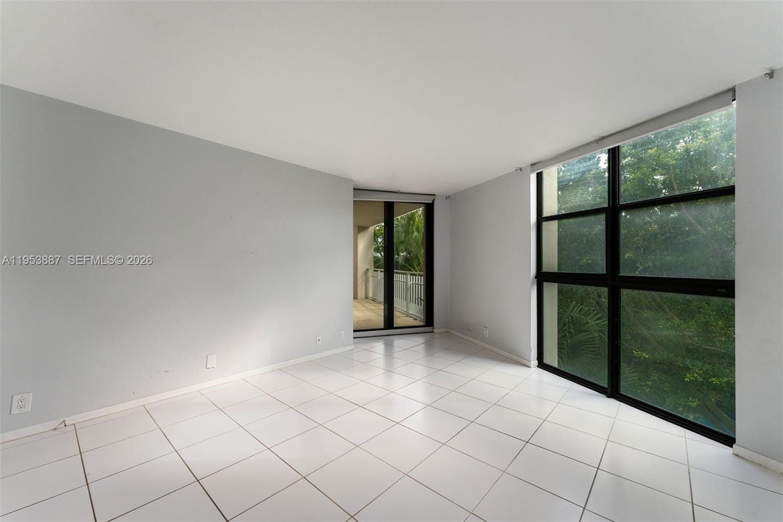 2000 Towerside Terrace 608, Miami, FL 33138 photo 18