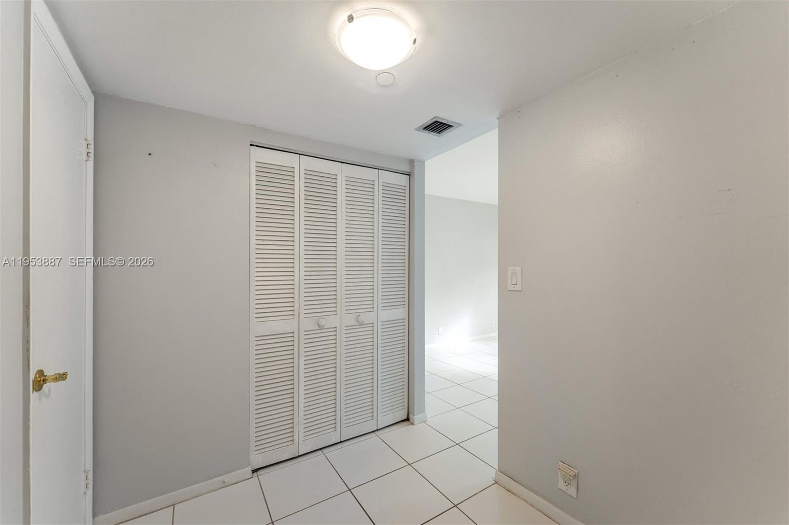 2000 Towerside Terrace 608, Miami, FL 33138 photo 5