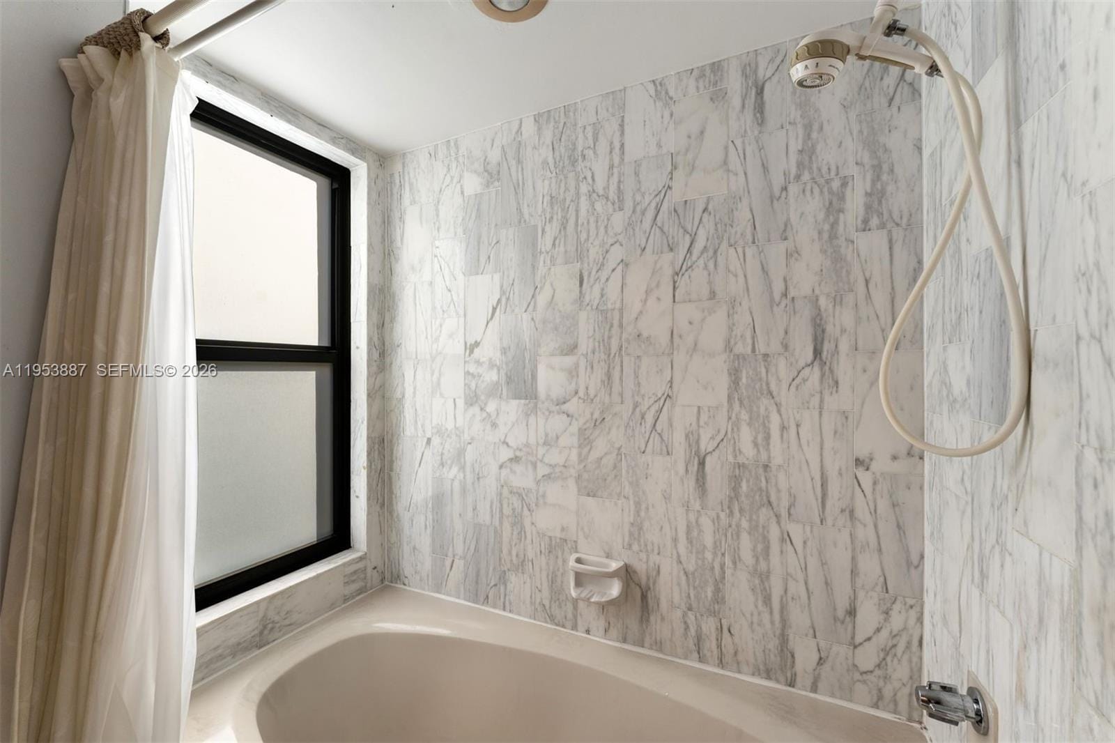 2000 Towerside Terrace 608, Miami, FL 33138 photo 8