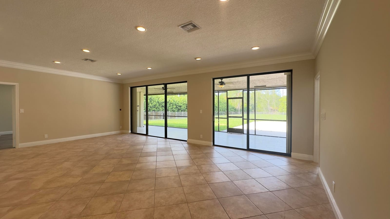 11330 Timberlodge Terrace — photo 3