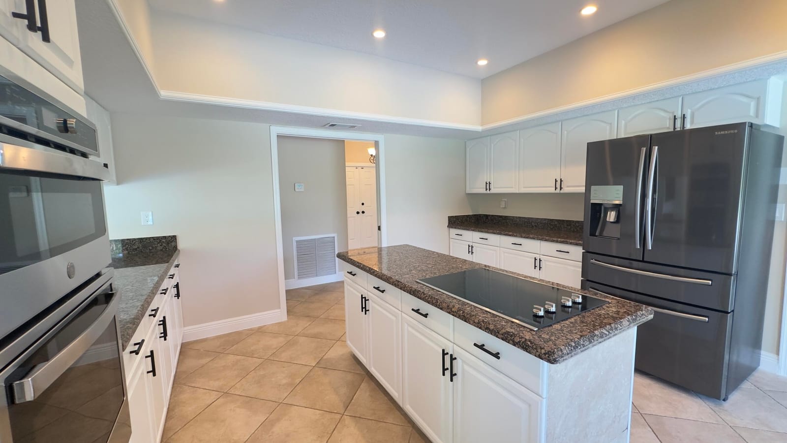 11330 Timberlodge Terrace — photo 8