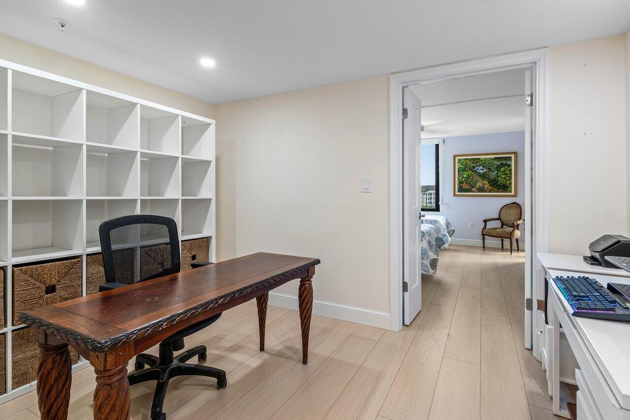 2450 Presidential Way 607, West Palm Beach, FL 33401 photo 22