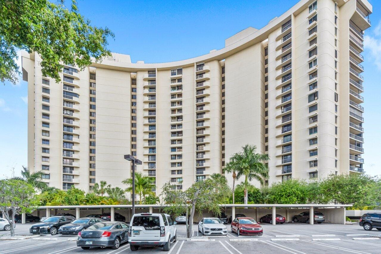2450 Presidential Way 607, West Palm Beach, FL 33401 photo 27