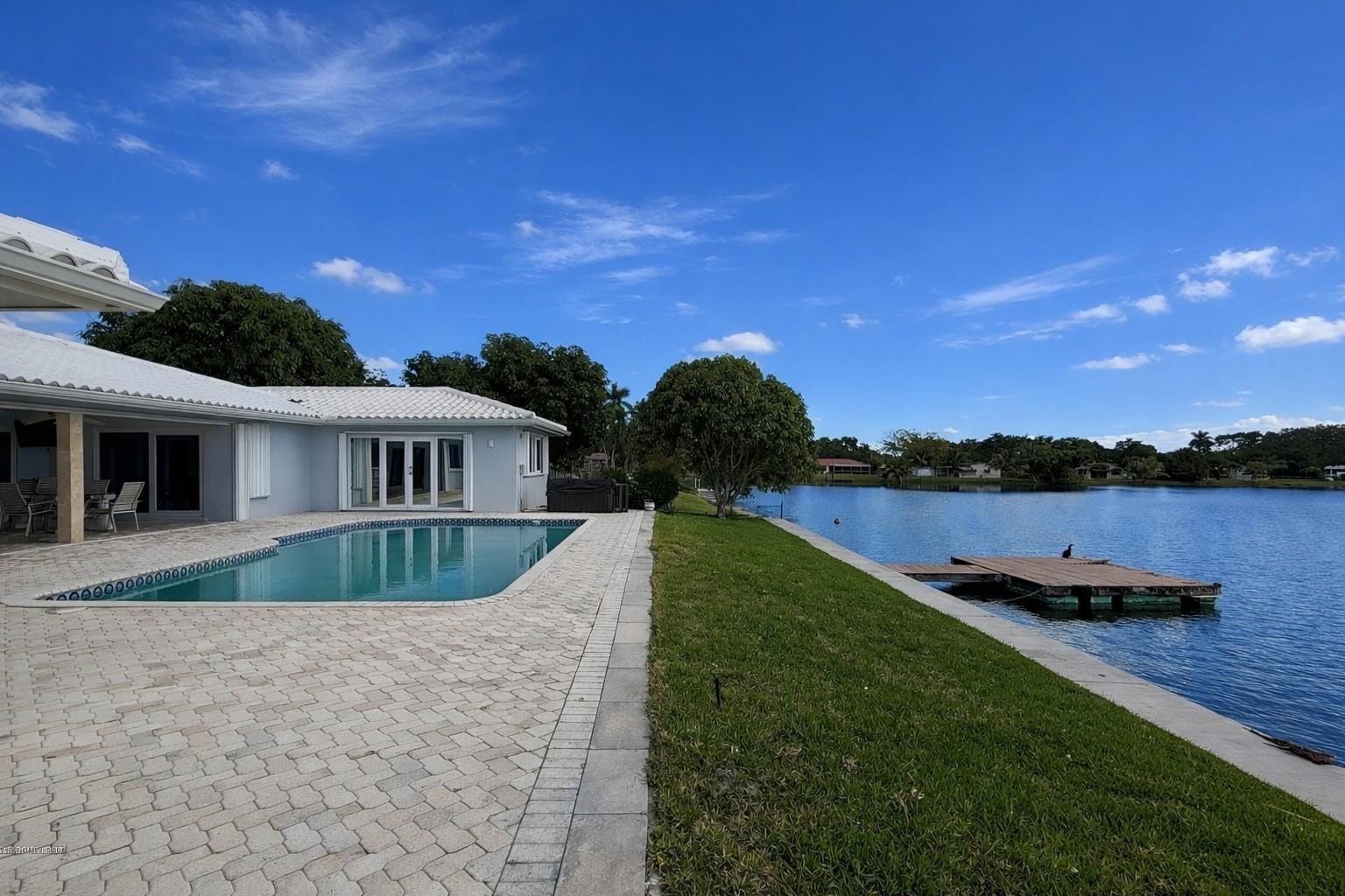 7130 SW 9th Street — photo 5