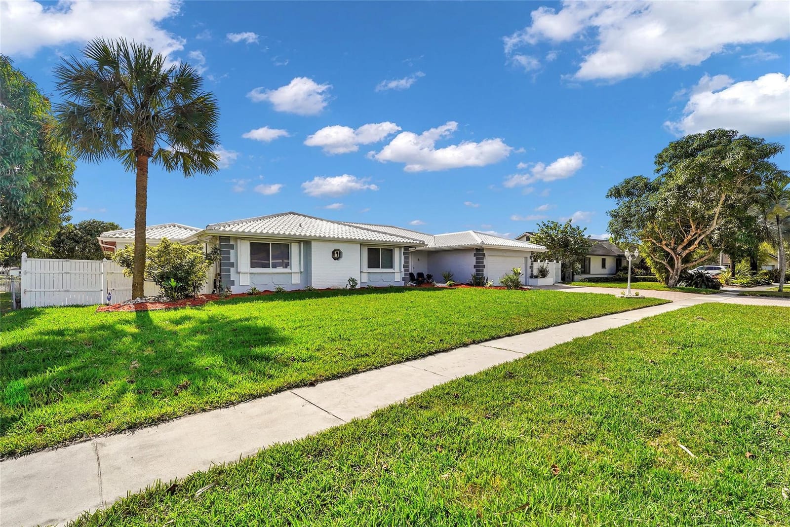 7130 SW 9th Street — photo 10