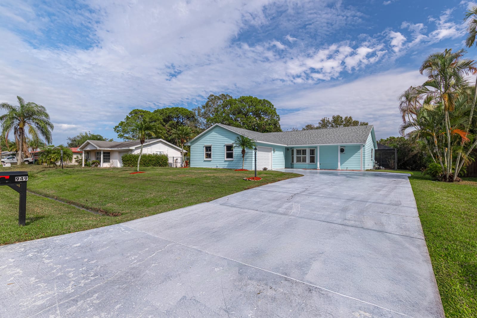 949 SW Curtis Street — photo 4
