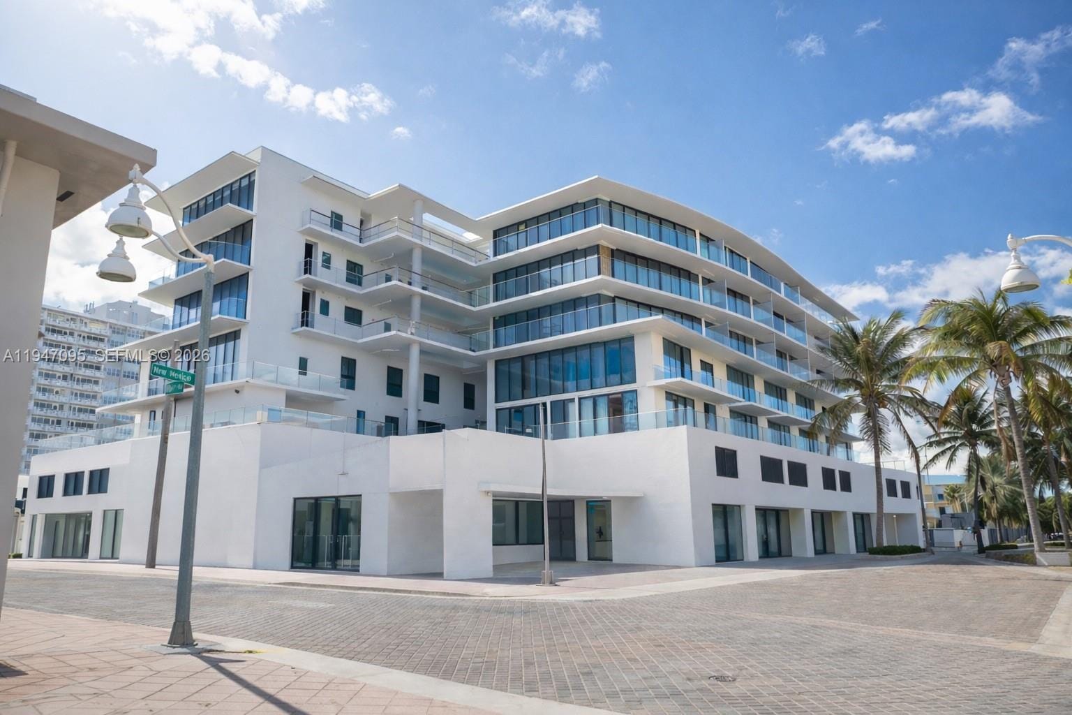 3319 N Ocean Drive 604 — photo 8