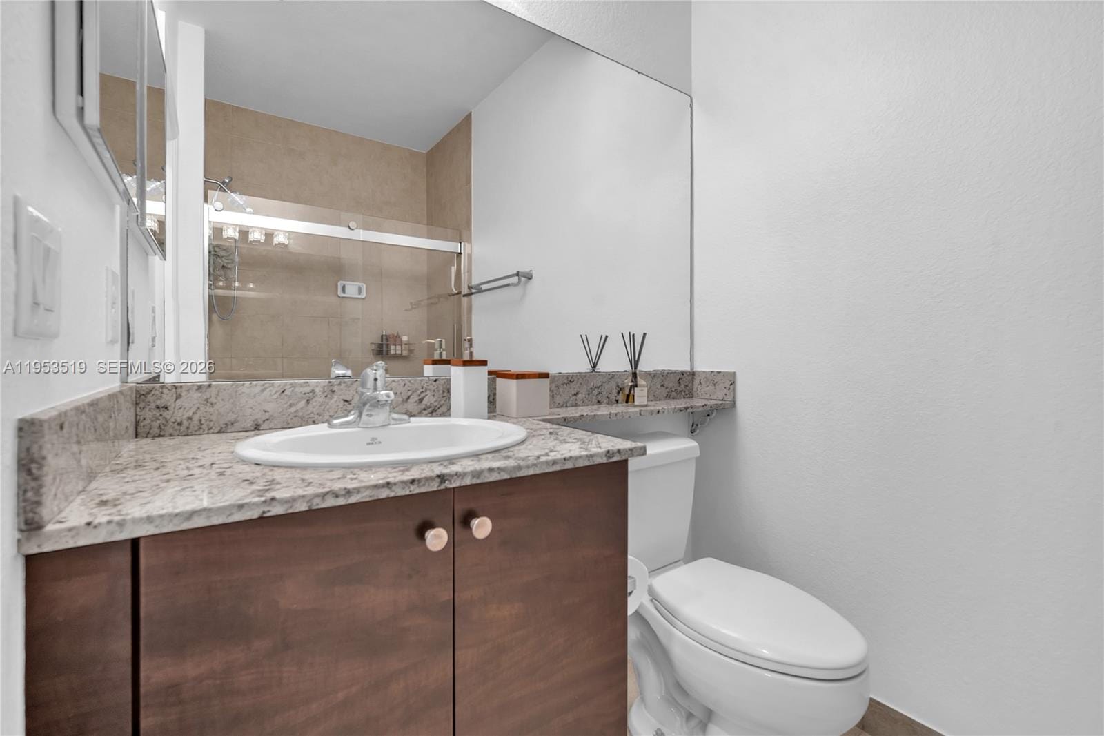 121 NW 2nd Avenue 4, Hallandale Beach, FL 33009 photo 15