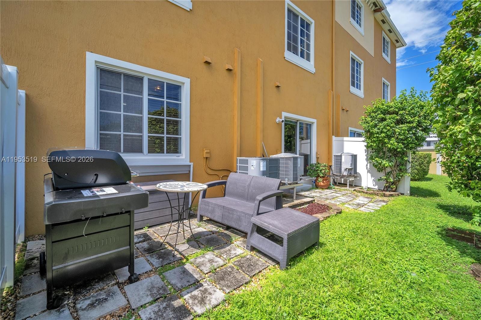 121 NW 2nd Avenue 4, Hallandale Beach, FL 33009 photo 21