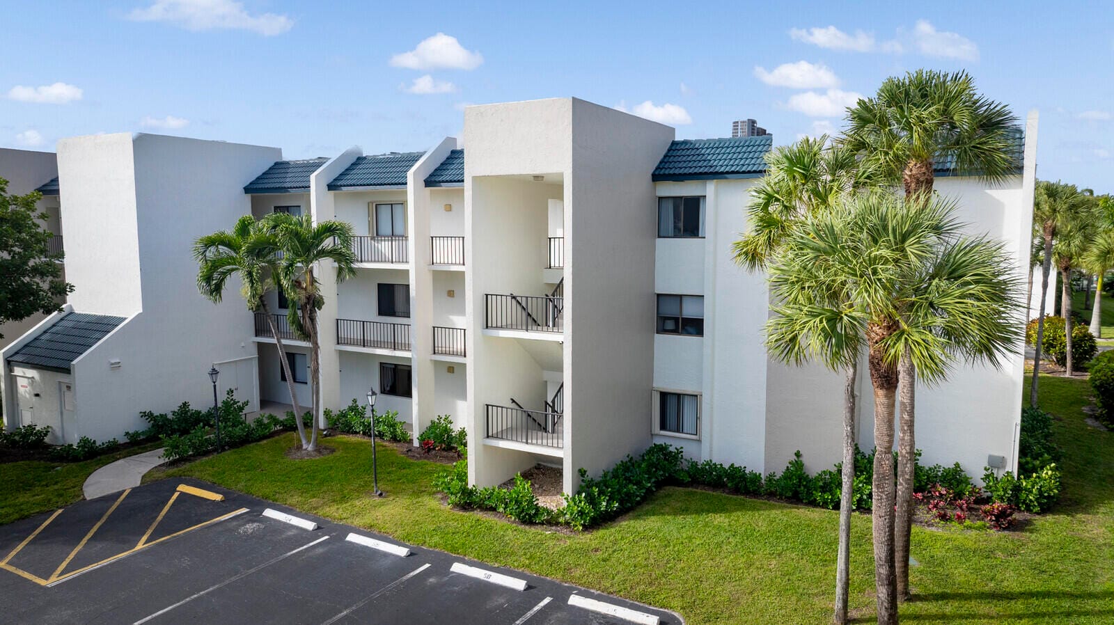 1605 S Us Highway 1 V6-102, Jupiter, FL 33477 photo 25