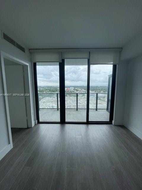 121 NE 34th Street 2110 — photo 4