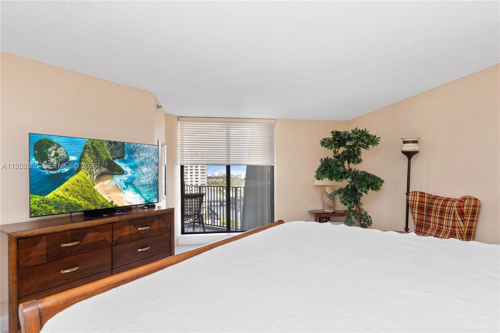 300 Three Islands Boulevard 417 — photo 9