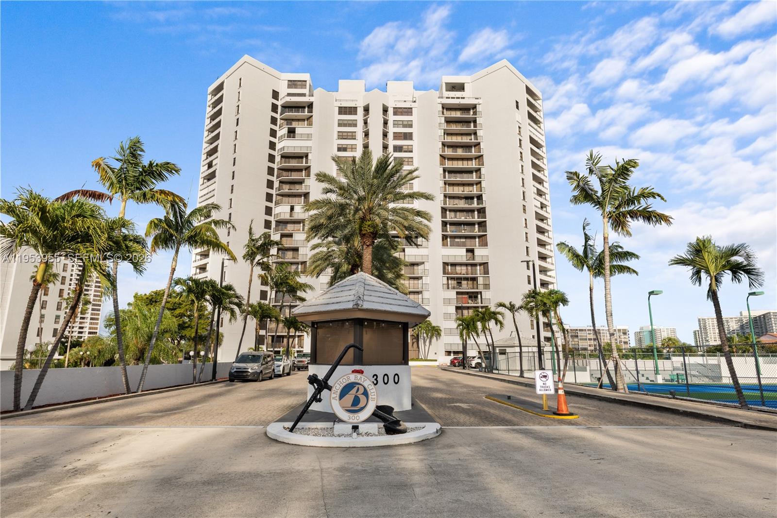 300 Three Islands Boulevard 417, Hallandale Beach, FL 33009, Hallandale Beach