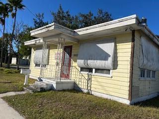 602 W Midway Road, Fort Pierce, FL 34982, Fort Pierce