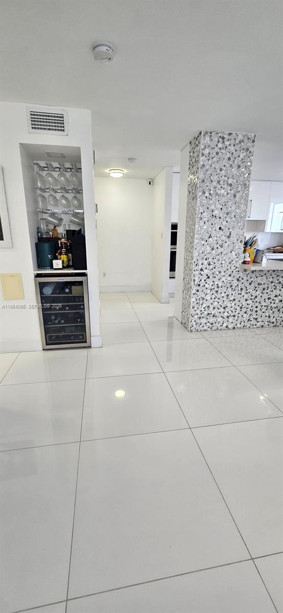 18041 Biscayne Boulevard 1405, Aventura, FL 33160 photo 22