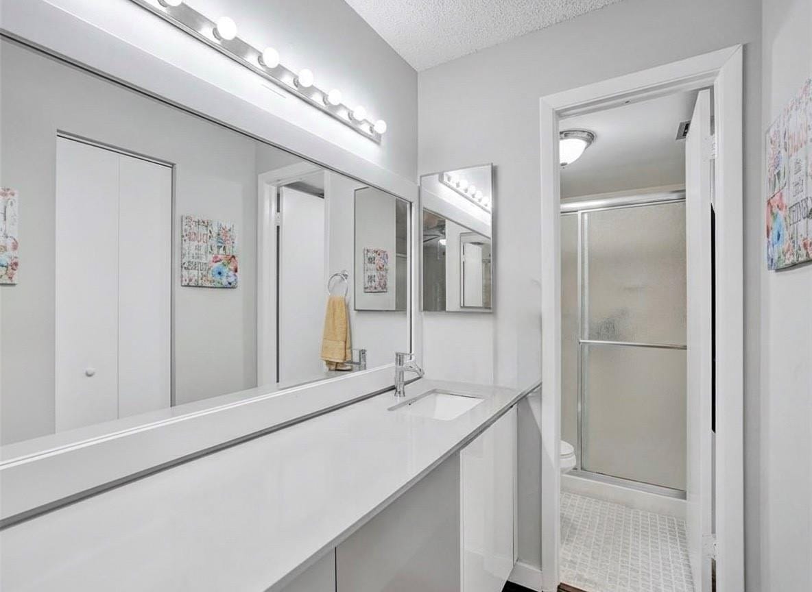 2704 NW 104th Avenue 308 — photo 12