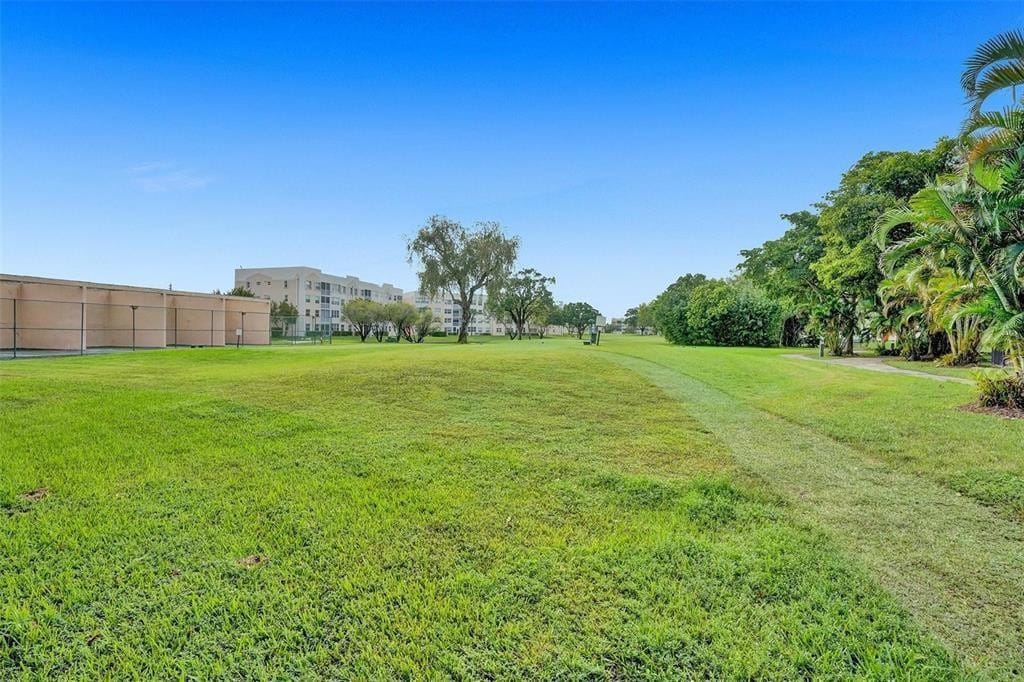 2704 NW 104th Avenue 308, Sunrise, FL 33322 photo 21